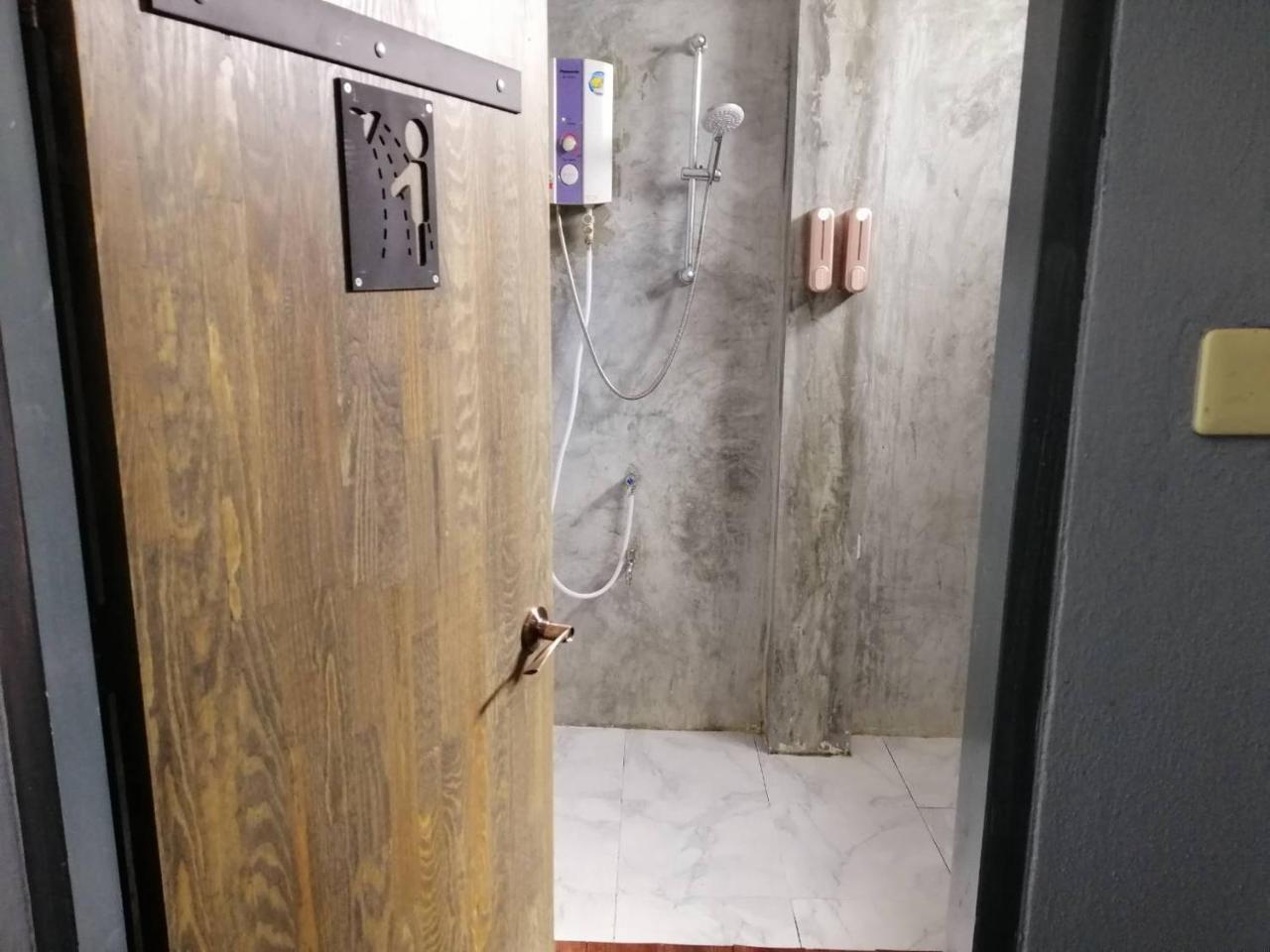 Chang Bed And Bar Hostel (Adults Only) Surat Thani Exterior foto